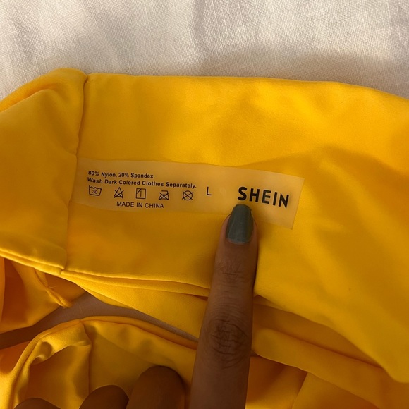 SHEIN bikini bottoms - Picture 3 of 3